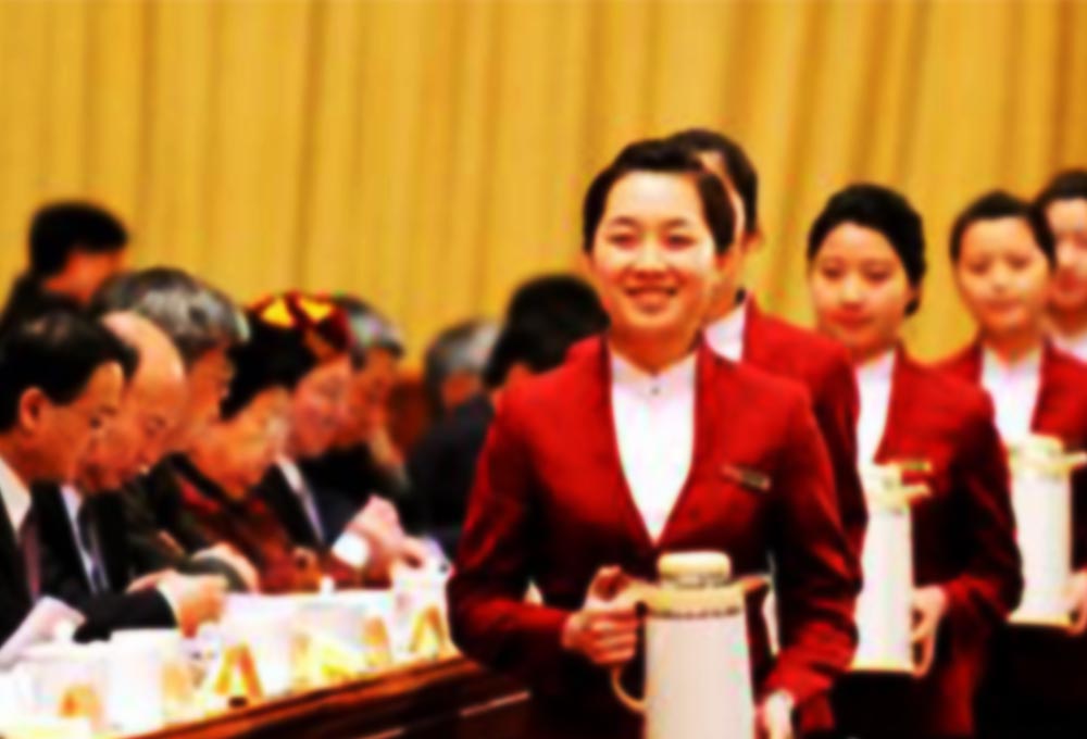 續(xù)水禮儀、表情管理都要到位